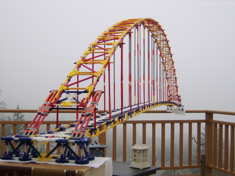 K'nex Arch Bridge, over 14 feet long, on a foggy day